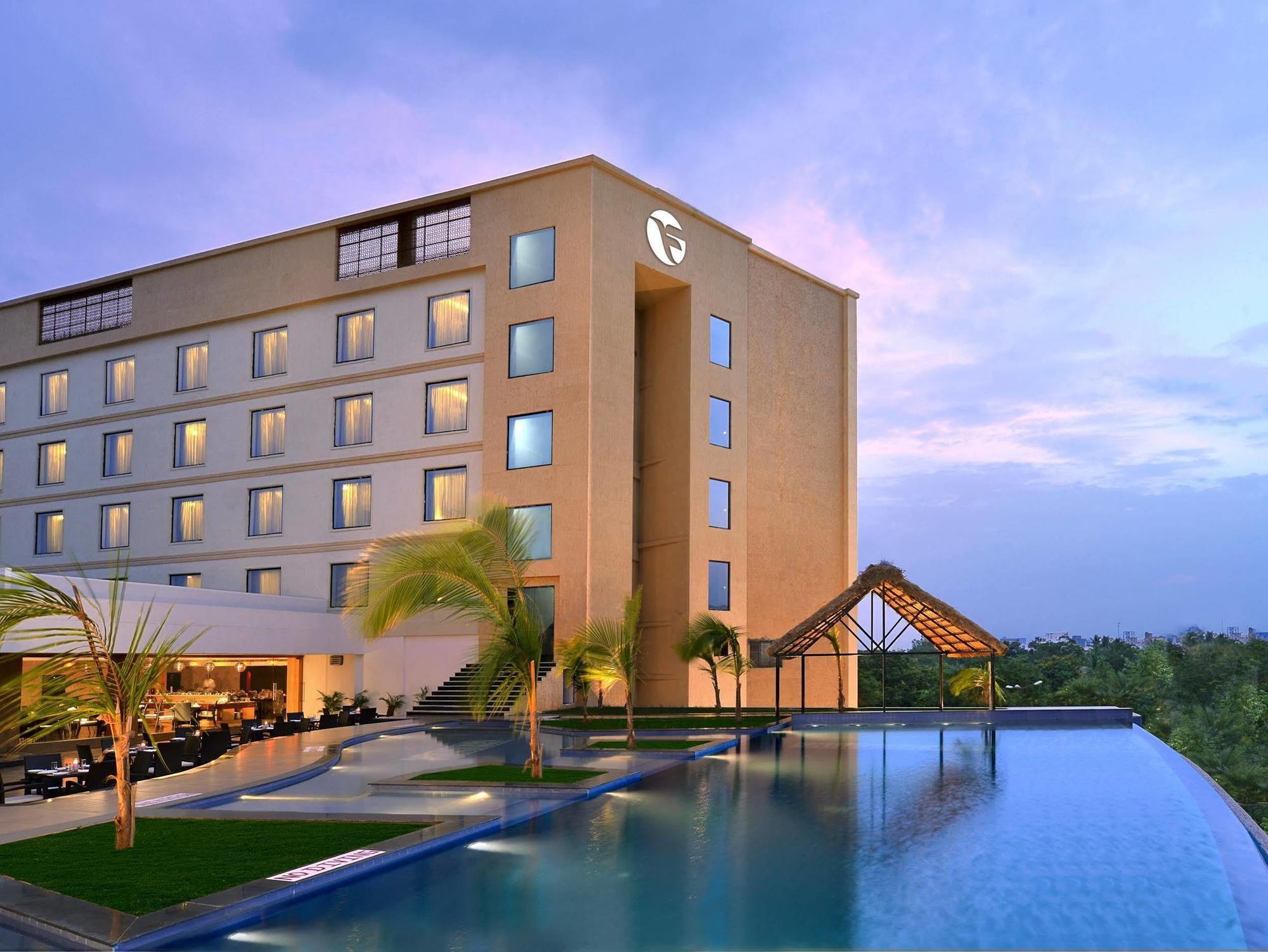 Fortune Select Grand Ridge, Tirupati - Member Itc Hotels' Group Exteriér fotografie The Park, Mysore